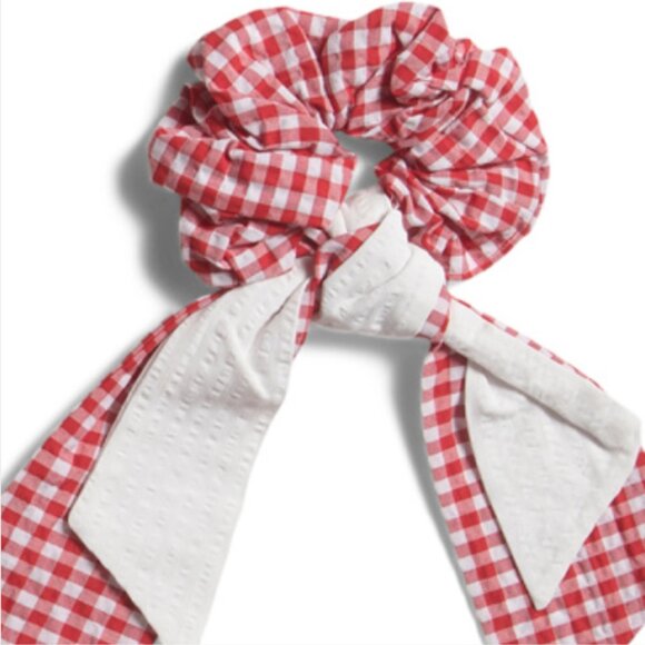 BETTER TOGETHER Bow Top With Gingham Skirt Set And Matching Hair Scrunchie - Picture 6 of 8